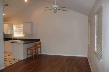 Main picture of 6501 Pioneer Rd