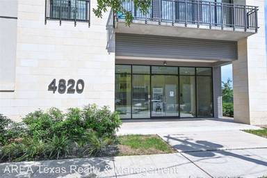 Main picture of 4820 Caroline St
