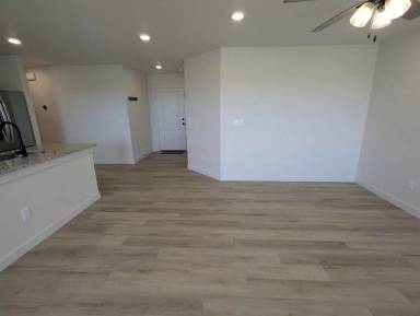 Main picture of 502 E 23rd St