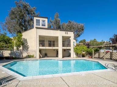 Main picture of 695 Bristol Dr