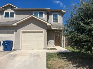 Main picture of 6619 Arancione Ave