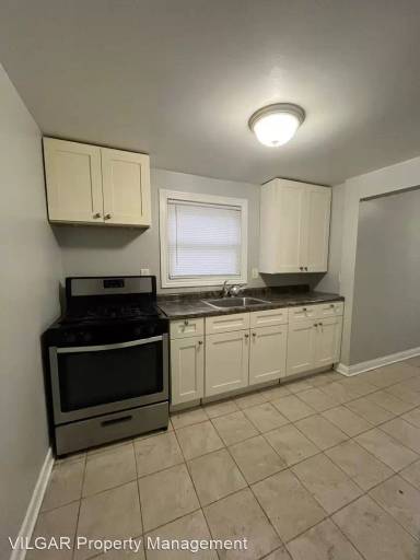 Main picture of 4005 Johnson St