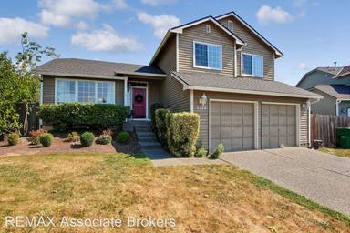 Main picture of 5524 64th Pl NE