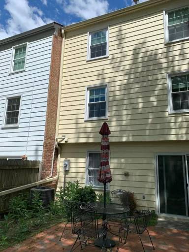 Main picture of 123 Huntington Ln