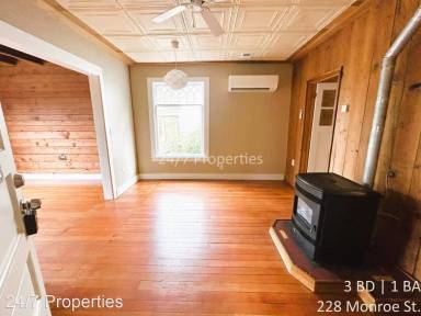 Main picture of 228 Monroe St