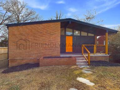 Main picture of 304 Hobson St