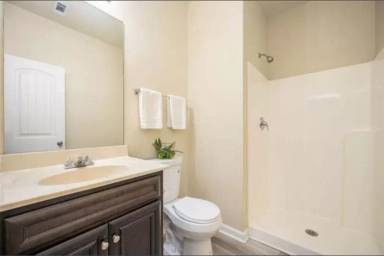 Main picture of 4416 Legacy Mill Dr