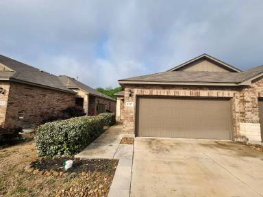 Main picture of 1207 Old FM 306