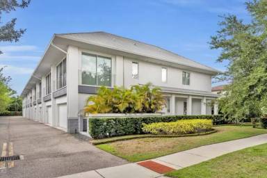 Main picture of 438 W Swoope Ave