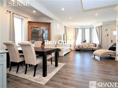 Main picture of 15 Hennery Way