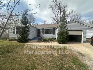 Main picture of 4644 S Troost Ave