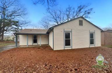 Main picture of 103 Parkston Ave