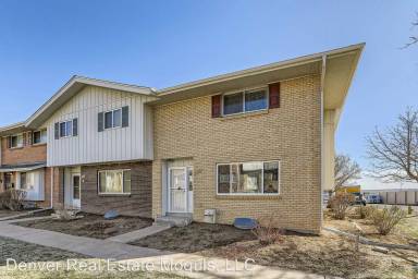 Main picture of 9101 E Oxford Dr