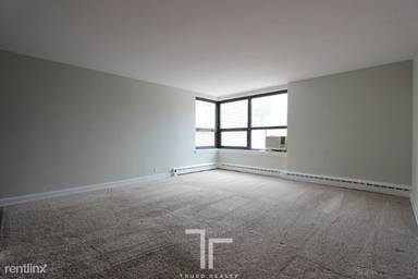 Main picture of Wellington Place Apartments