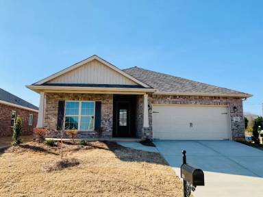 Main picture of 3205 Jordan Farm Cir NE