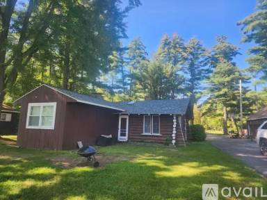 Main picture of 3886 N West River Rd