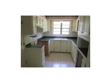 Main picture of 3903 Briscoe St