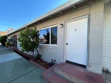 Main picture of 511 & 517 E. Pine Street
