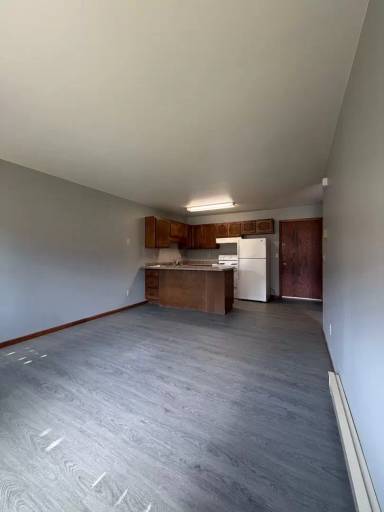 Main picture of 260 N Front St