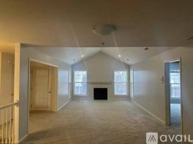 Main picture of 28255 Carlton Way Dr
