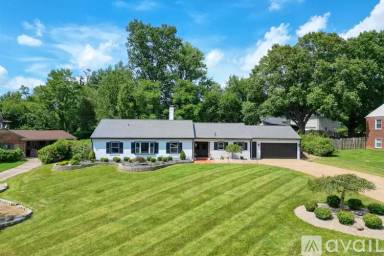 Main picture of 607 Riverwood Pl