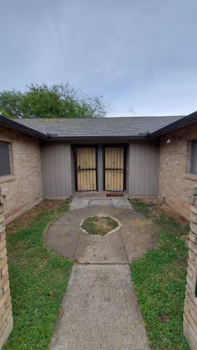 Main picture of 4704 Oakfield Way