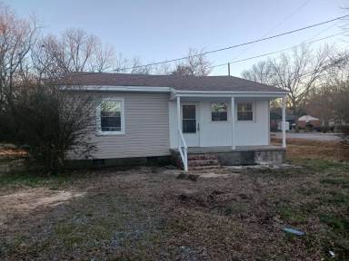 Main picture of 731 Douglas St