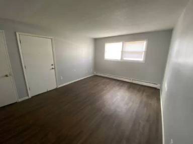 Main picture of 3210 Marshall Ave SE