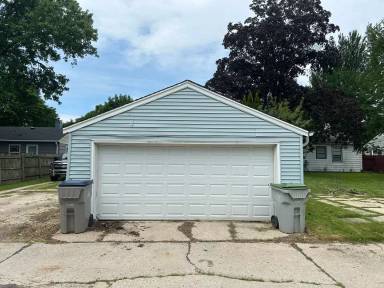 Main picture of 5318 N 27th St