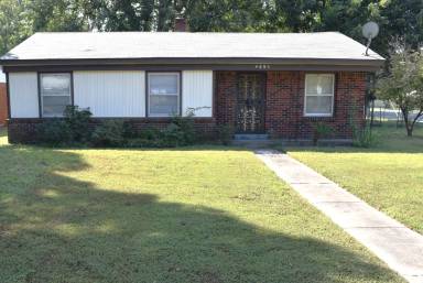 Main picture of 4895 Given Ave