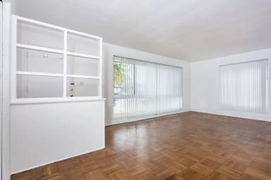 Main picture of 3371 52nd St