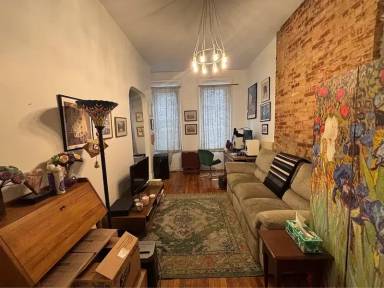 Main picture of 1020 Bedford Ave