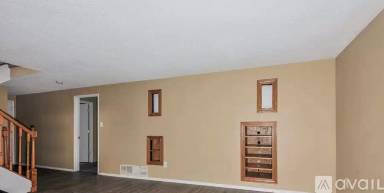 Main picture of 6911 Candlewick Way