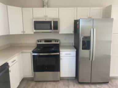 Main picture of 354 Brown St