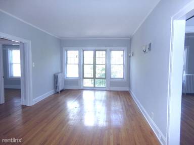 Main picture of 730 Reba Pl