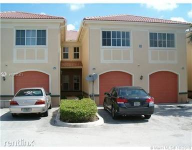 Main picture of 2415 Centergate Dr