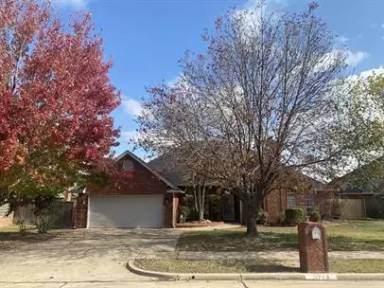 Main picture of 1713 Pembroke Dr