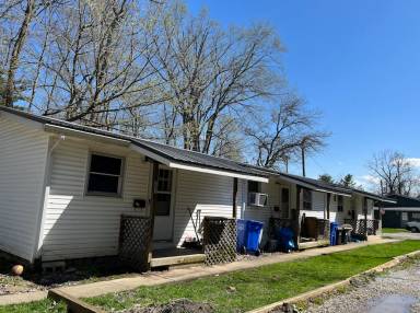 Main picture of 234-259 W Elm St