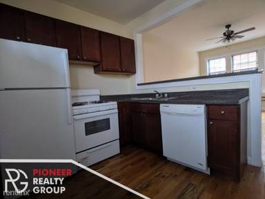 Main picture of 4409 N Wolcott Ave