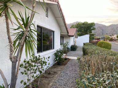 Main picture of 54525 Avenida Ramirez