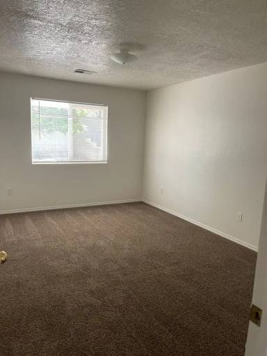 Main picture of 424 De Soto St SE