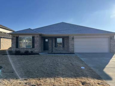 Main picture of 14668 Bowman St