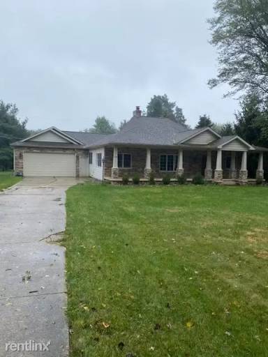 Main picture of 150 E Sherwood Rd