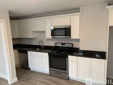 Main picture of 148 Walnut St