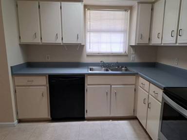 Main picture of 7727 Betty Louise Dr