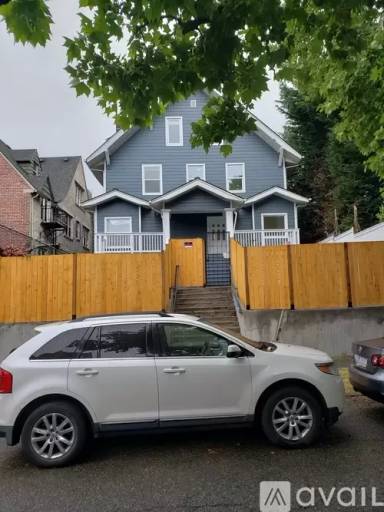 Main picture of 4547 19th Ave NE