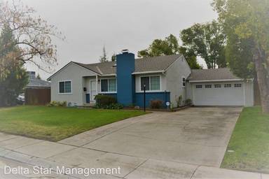 Main picture of 2580 Carson Way