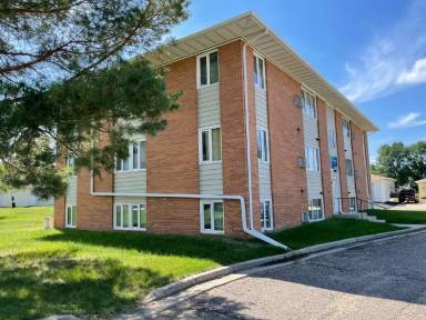 Main picture of 405 11th Ave SW
