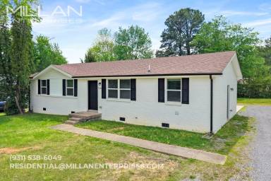 Main picture of 736 Lafayette Rd