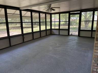 Main picture of 1400 Stanley Dr